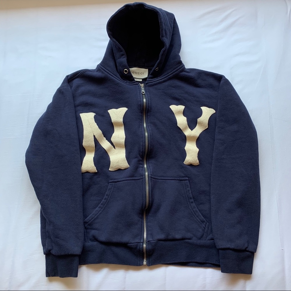 Women’s Gucci x New York Yankees Set